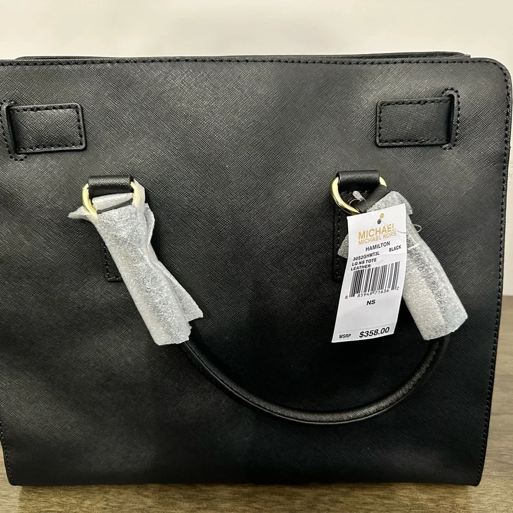 MICHAEL Michael Kors Hamilton Large Saffiano Leather Tote with Dustbag - Picture 3 of 6